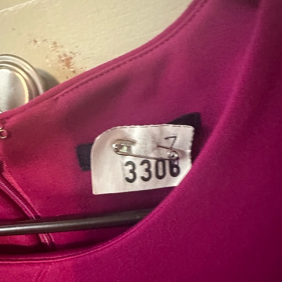 Tommy Hilfiger Plumb formal dress - Picture 10 of 10